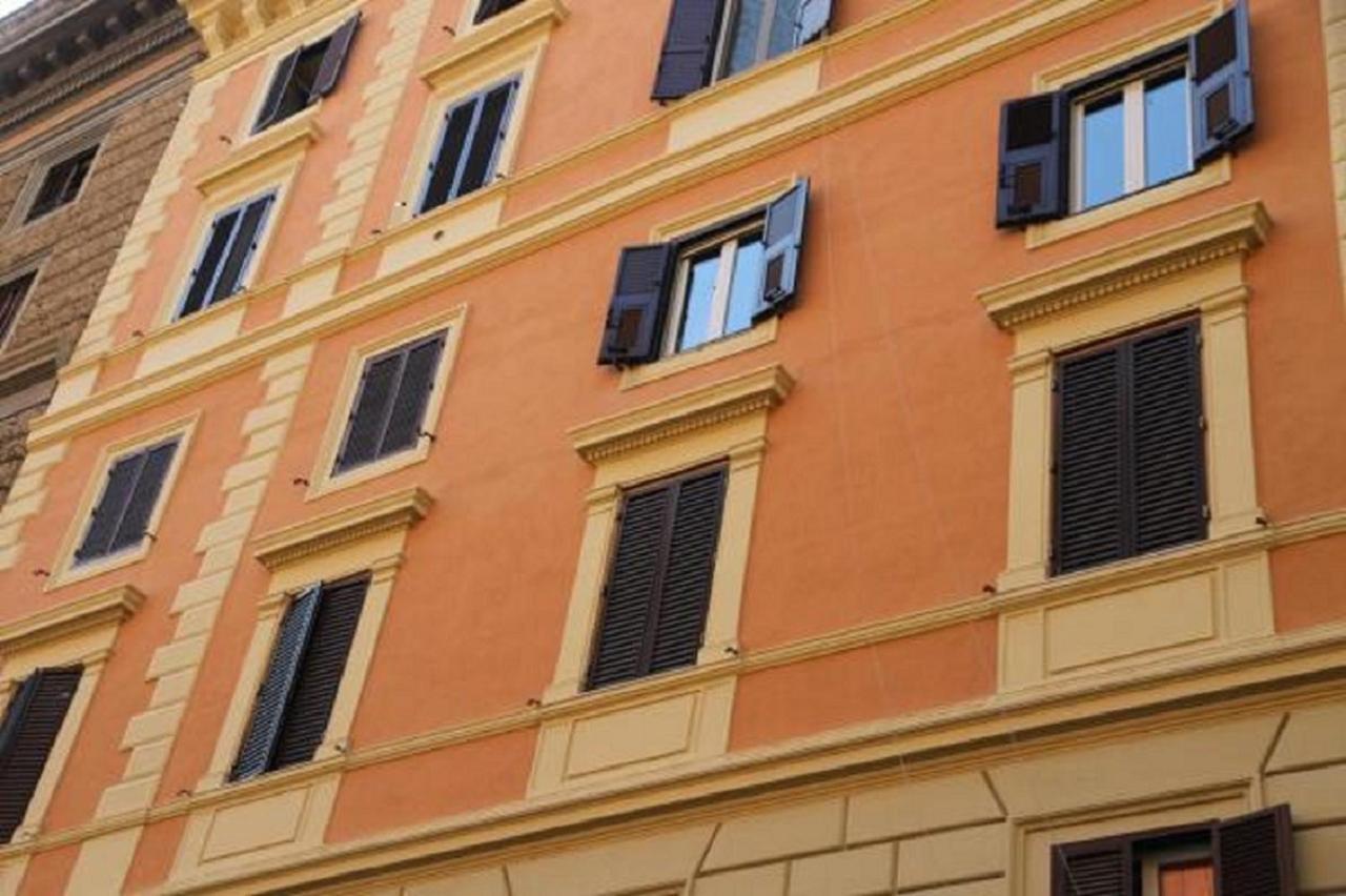 Hotel Domus Iuliae à Rome Extérieur photo